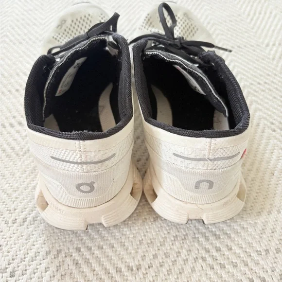 On Running Black and White Athletic Shoes - Picture 5 of 5